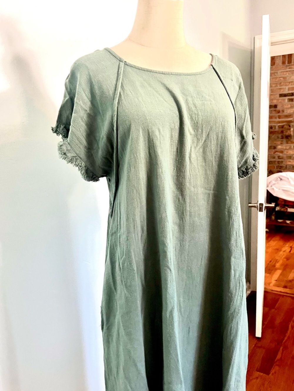 Umgee Linen Blend Boho Tunic Dress Raw Hem Coastal Oversized Sage,Shift Size L - Picture 2 of 9